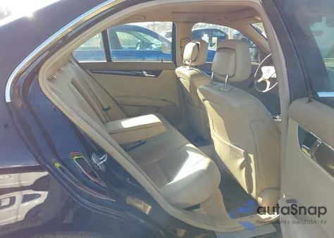 2008 Mercedes-Benz C 300 Luxury 4Matic/Sport 4Matic from USA, damaged, VIN WDDGF81X58F181697